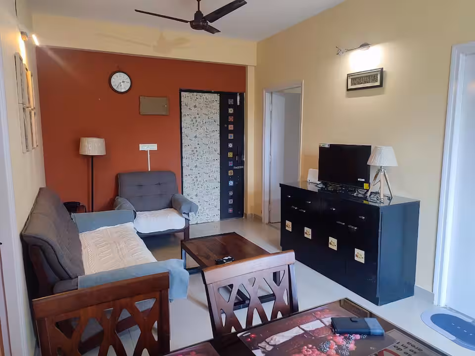 Lounge & dining — Gather, relax and feel at home